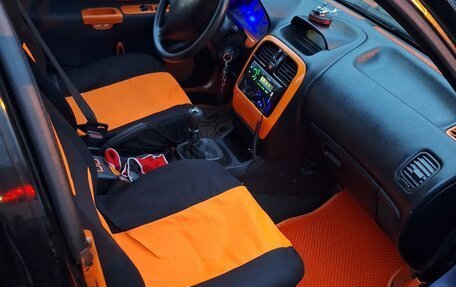 Mitsubishi Carisma I, 2003 год, 280 000 рублей, 10 фотография