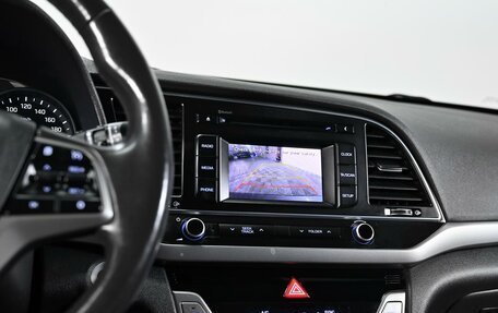 Hyundai Elantra VI рестайлинг, 2017 год, 1 499 000 рублей, 7 фотография