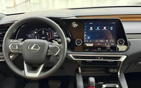 Lexus RX IV рестайлинг, 2025 год, 7 699 000 рублей, 11 фотография