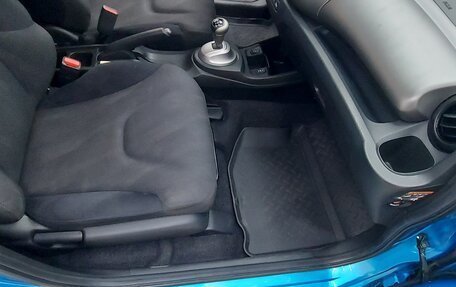 Honda Jazz II рестайлинг, 2009 год, 930 000 рублей, 21 фотография