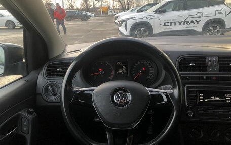 Volkswagen Polo VI (EU Market), 2015 год, 1 000 000 рублей, 12 фотография