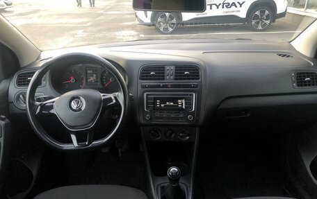 Volkswagen Polo VI (EU Market), 2015 год, 1 000 000 рублей, 10 фотография