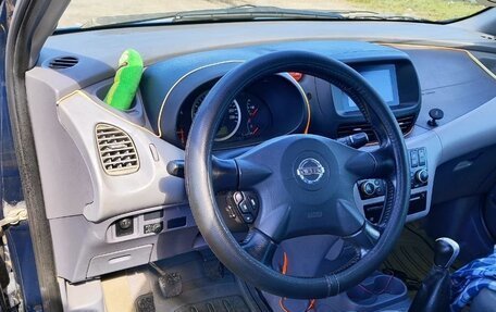 Nissan Almera Tino i, 2004 год, 400 000 рублей, 4 фотография