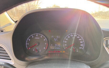 Hyundai Solaris II рестайлинг, 2019 год, 950 000 рублей, 14 фотография