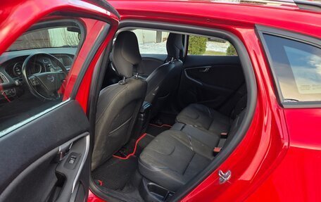 Volvo V40 Cross Country I, 2015 год, 1 400 000 рублей, 10 фотография