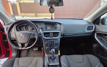 Volvo V40 Cross Country I, 2015 год, 1 400 000 рублей, 11 фотография