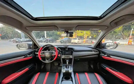 Honda Civic, 2021 год, 1 300 155 рублей, 15 фотография