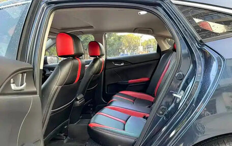 Honda Civic, 2021 год, 1 300 155 рублей, 21 фотография