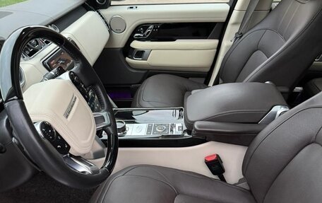 Land Rover Range Rover IV рестайлинг, 2018 год, 7 000 000 рублей, 11 фотография