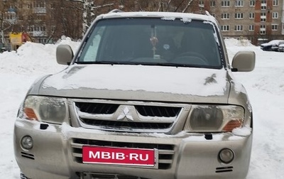 Mitsubishi Pajero III рестайлинг, 2004 год, 650 000 рублей, 1 фотография