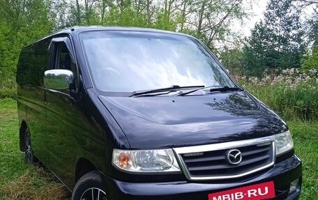 Mazda Bongo Friendee i рестайлинг, 2002 год, 850 000 рублей, 4 фотография