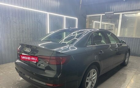 Audi A4, 2018 год, 2 099 000 рублей, 4 фотография