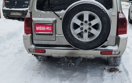 Mitsubishi Pajero III рестайлинг, 2004 год, 650 000 рублей, 2 фотография