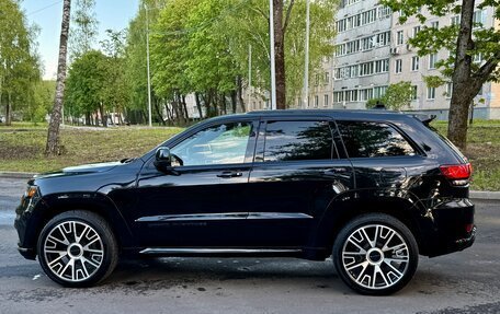 Jeep Grand Cherokee, 2018 год, 2 700 000 рублей, 8 фотография