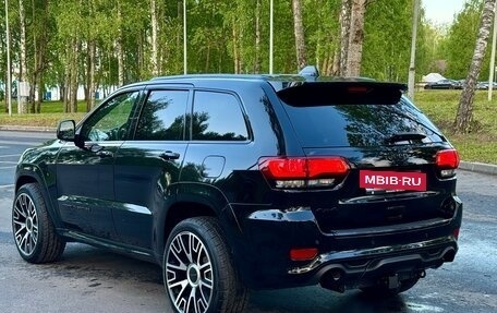 Jeep Grand Cherokee, 2018 год, 2 700 000 рублей, 7 фотография