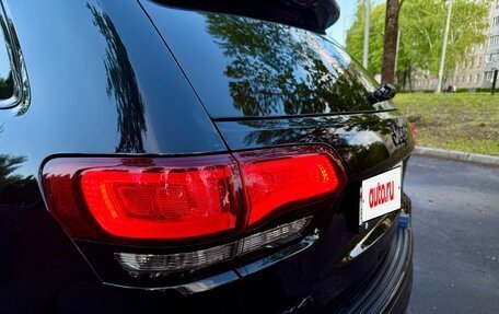 Jeep Grand Cherokee, 2018 год, 2 700 000 рублей, 10 фотография