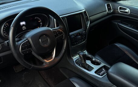 Jeep Grand Cherokee, 2018 год, 2 700 000 рублей, 14 фотография