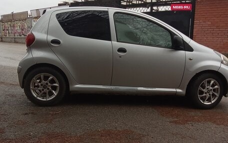 Toyota Aygo II, 2008 год, 360 000 рублей, 2 фотография