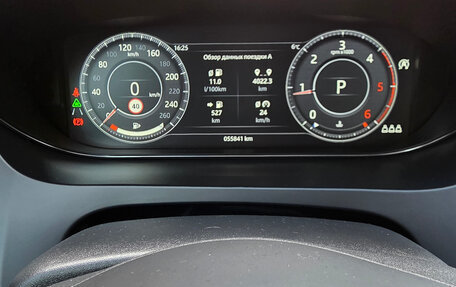 Jaguar E-Pace, 2019 год, 3 650 000 рублей, 12 фотография