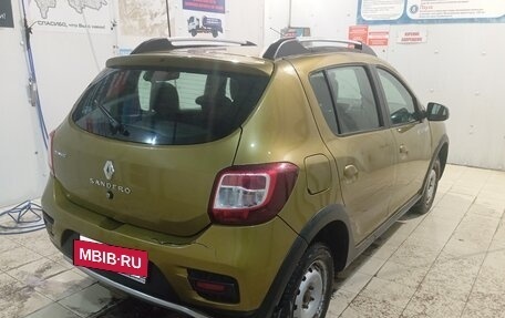 Renault Sandero II рестайлинг, 2015 год, 795 000 рублей, 3 фотография