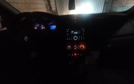 Renault Sandero II рестайлинг, 2015 год, 795 000 рублей, 8 фотография