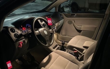 Volkswagen Golf V, 2005 год, 385 000 рублей, 7 фотография