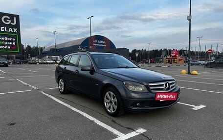 Mercedes-Benz C-Класс, 2010 год, 900 000 рублей, 3 фотография