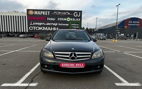 Mercedes-Benz C-Класс, 2010 год, 900 000 рублей, 2 фотография