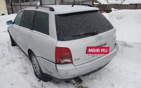 Audi A4, 1997 год, 240 000 рублей, 3 фотография