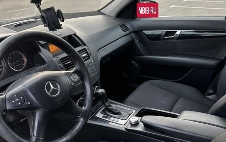 Mercedes-Benz C-Класс, 2010 год, 900 000 рублей, 9 фотография