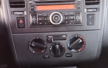 Nissan Tiida, 2013 год, 840 000 рублей, 38 фотография