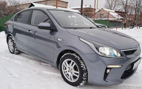 KIA Rio IV, 2018 год, 1 320 000 рублей, 2 фотография