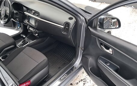 KIA Rio IV, 2018 год, 1 320 000 рублей, 13 фотография