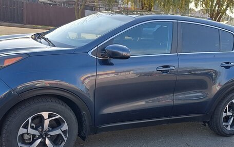 KIA Sportage IV рестайлинг, 2021 год, 2 950 000 рублей, 2 фотография