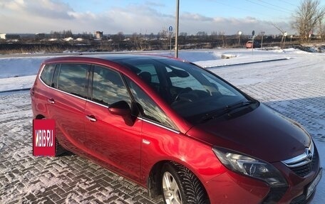 Opel Zafira C рестайлинг, 2013 год, 1 440 000 рублей, 2 фотография