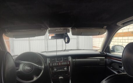 Audi A8, 1995 год, 330 000 рублей, 6 фотография