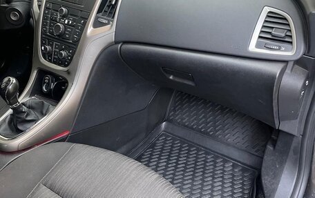 Opel Astra J, 2010 год, 475 000 рублей, 4 фотография