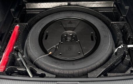 Volkswagen Tiguan, 2025 год, 4 750 000 рублей, 22 фотография