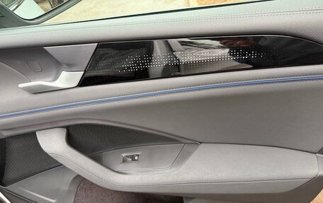 Volkswagen Tiguan, 2025 год, 4 750 000 рублей, 18 фотография