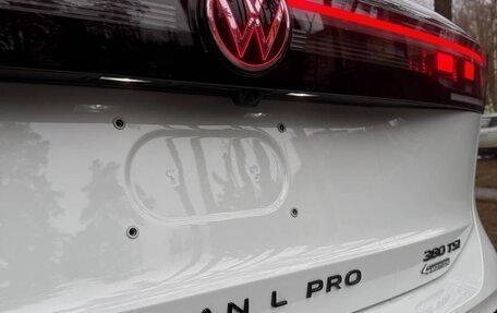 Volkswagen Tiguan, 2025 год, 4 750 000 рублей, 25 фотография