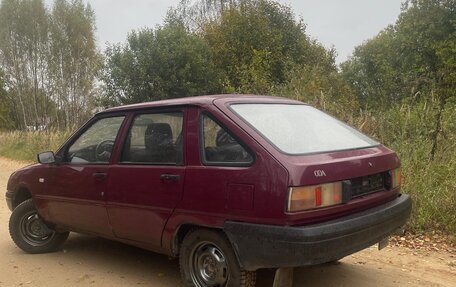 ИЖ 2126 «Ода», 2003 год, 130 000 рублей, 3 фотография