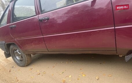 ИЖ 2126 «Ода», 2003 год, 130 000 рублей, 8 фотография