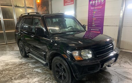 Mitsubishi Montero III, 2002 год, 850 000 рублей, 2 фотография