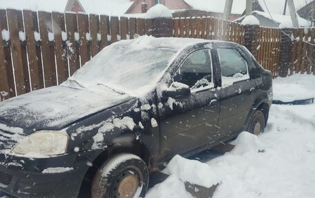 Renault Logan I, 2014 год, 200 000 рублей, 3 фотография