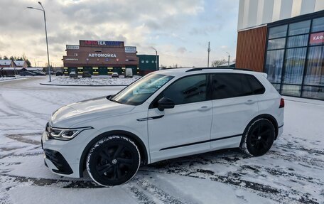Volkswagen Tiguan II, 2021 год, 4 350 000 рублей, 5 фотография