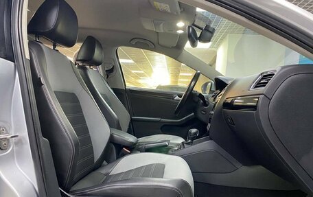 Volkswagen Jetta VI, 2014 год, 1 212 000 рублей, 13 фотография