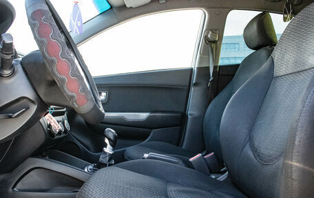 KIA Rio III рестайлинг, 2015 год, 739 000 рублей, 19 фотография