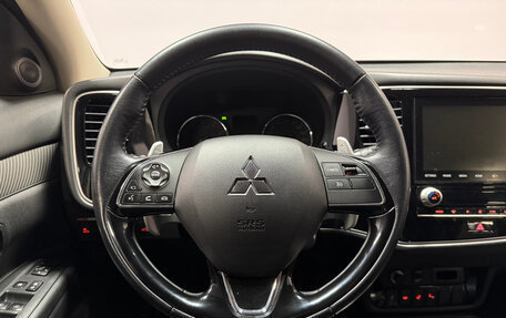 Mitsubishi Outlander III рестайлинг 3, 2020 год, 2 577 000 рублей, 7 фотография