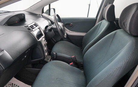 Toyota Vitz, 2005 год, 529 000 рублей, 13 фотография