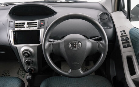 Toyota Vitz, 2005 год, 529 000 рублей, 14 фотография